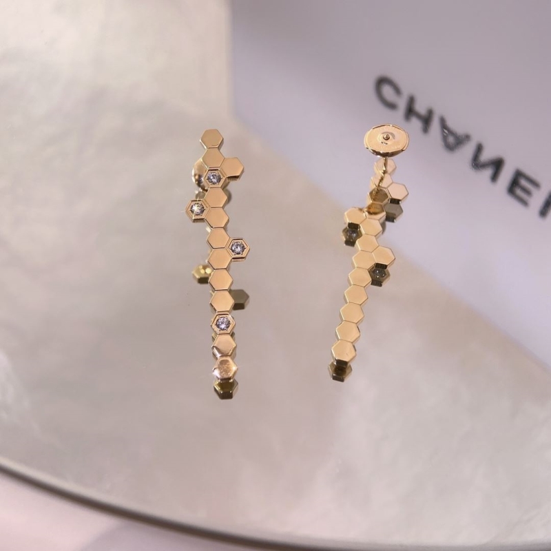 CHAUMET